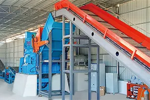 廢鋼破(po)碎(sui)生産線(xian)