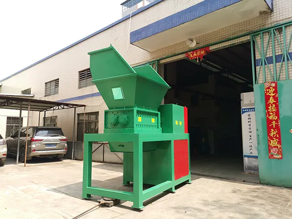 雙(shuang)軸撕碎(sui)機(ji)